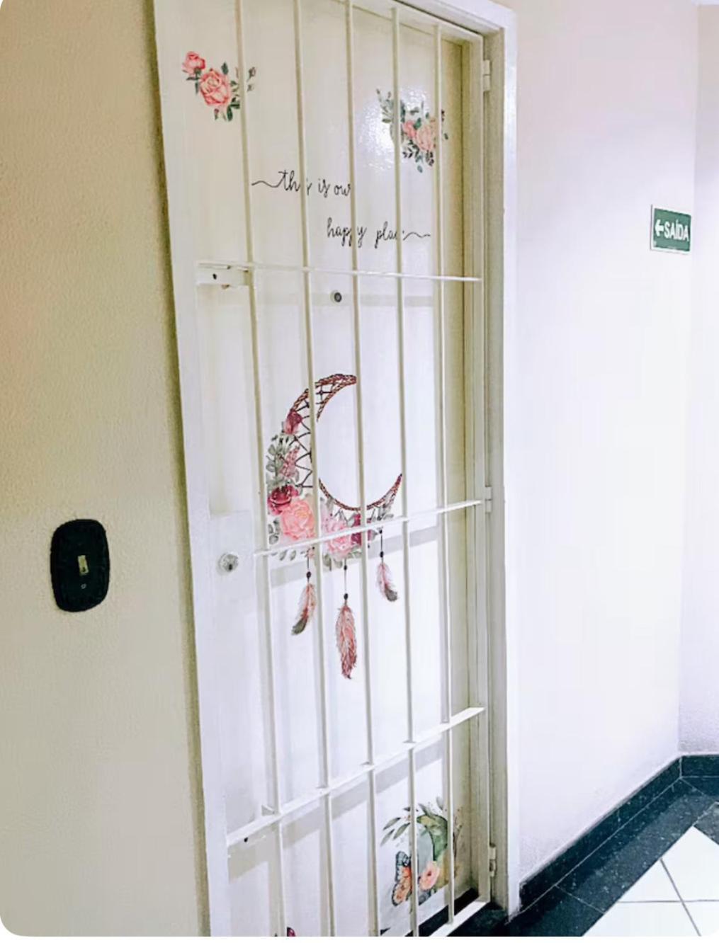 Quarto em Acomodações Particulares Ed Real Madrid Quarto Privativo Px Orla Praia De Camburi