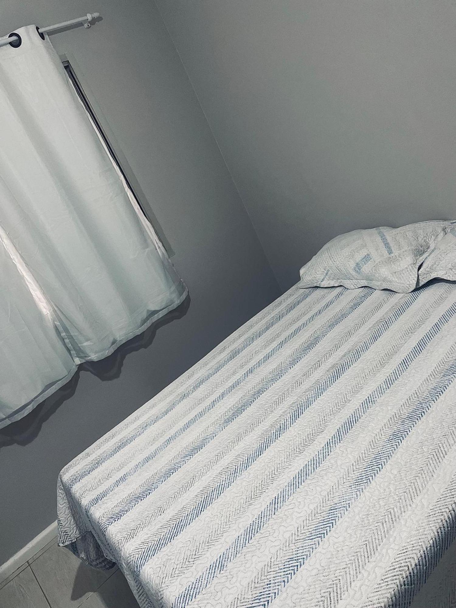 Homestay Ed Real Madrid Quarto Privativo Px Orla Praia De Camburi Vitoria